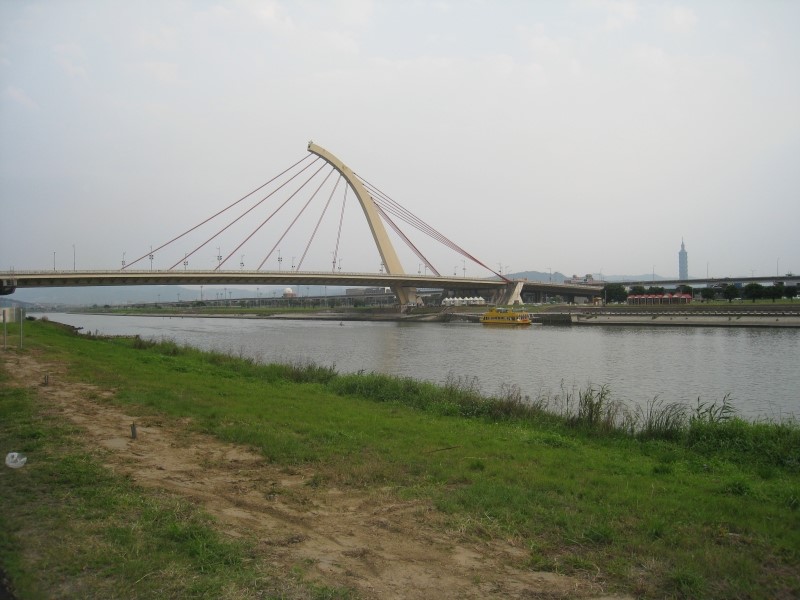 Images/pb5-03.jpg